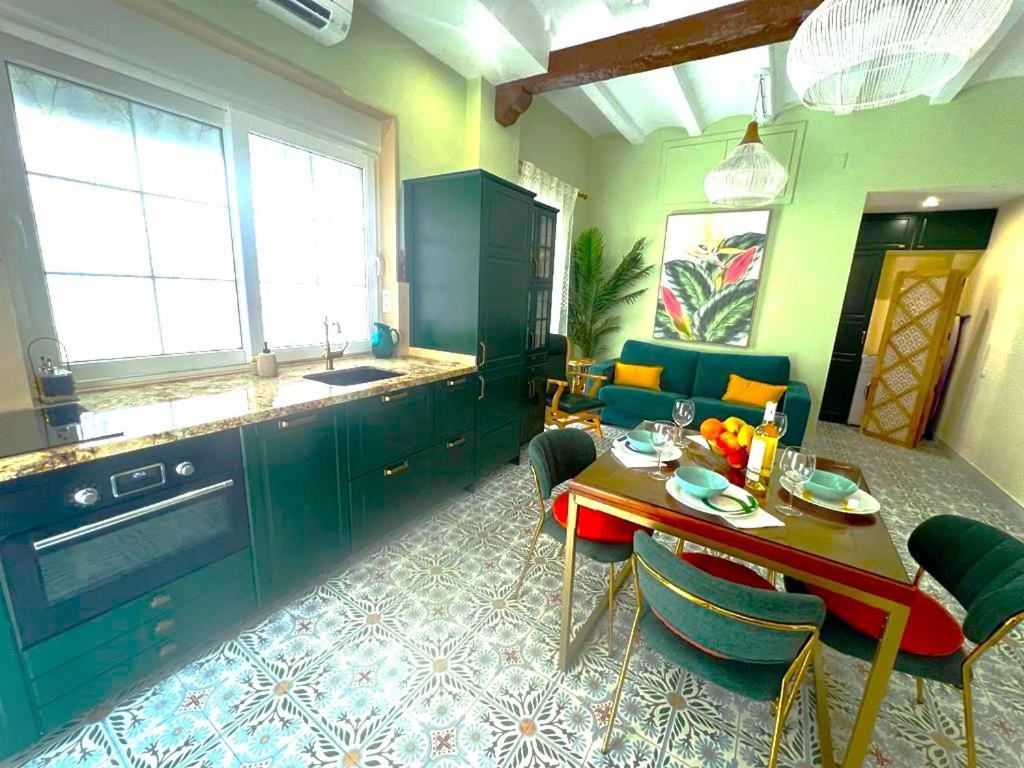 Esmeralda Apartment With Free Private Underground Parking 발렌시아 외부 사진