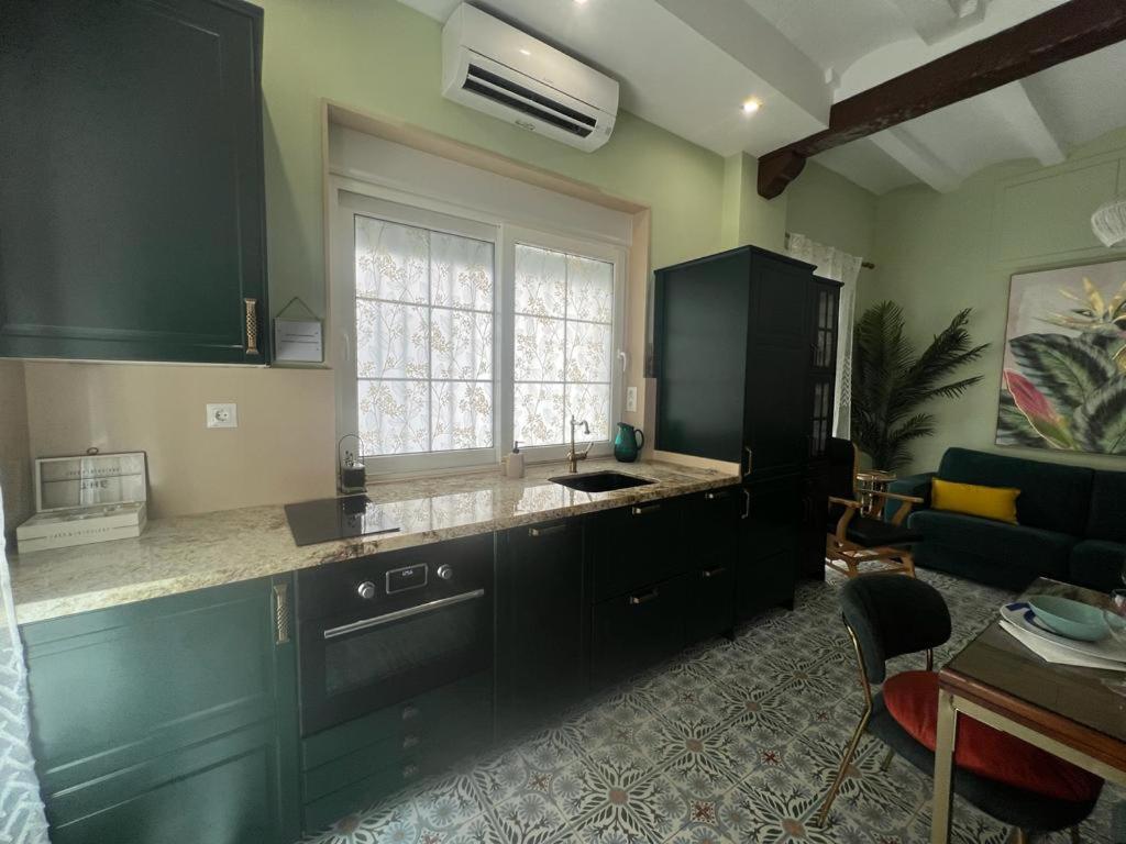 Esmeralda Apartment With Free Private Underground Parking 발렌시아 외부 사진