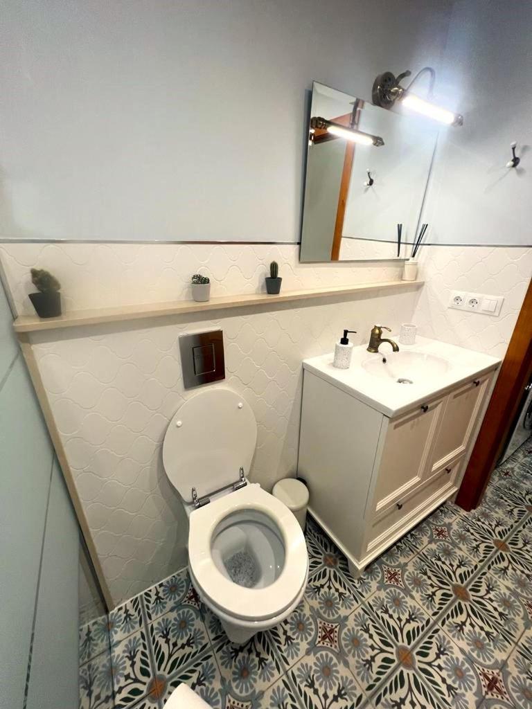 Esmeralda Apartment With Free Private Underground Parking 발렌시아 외부 사진