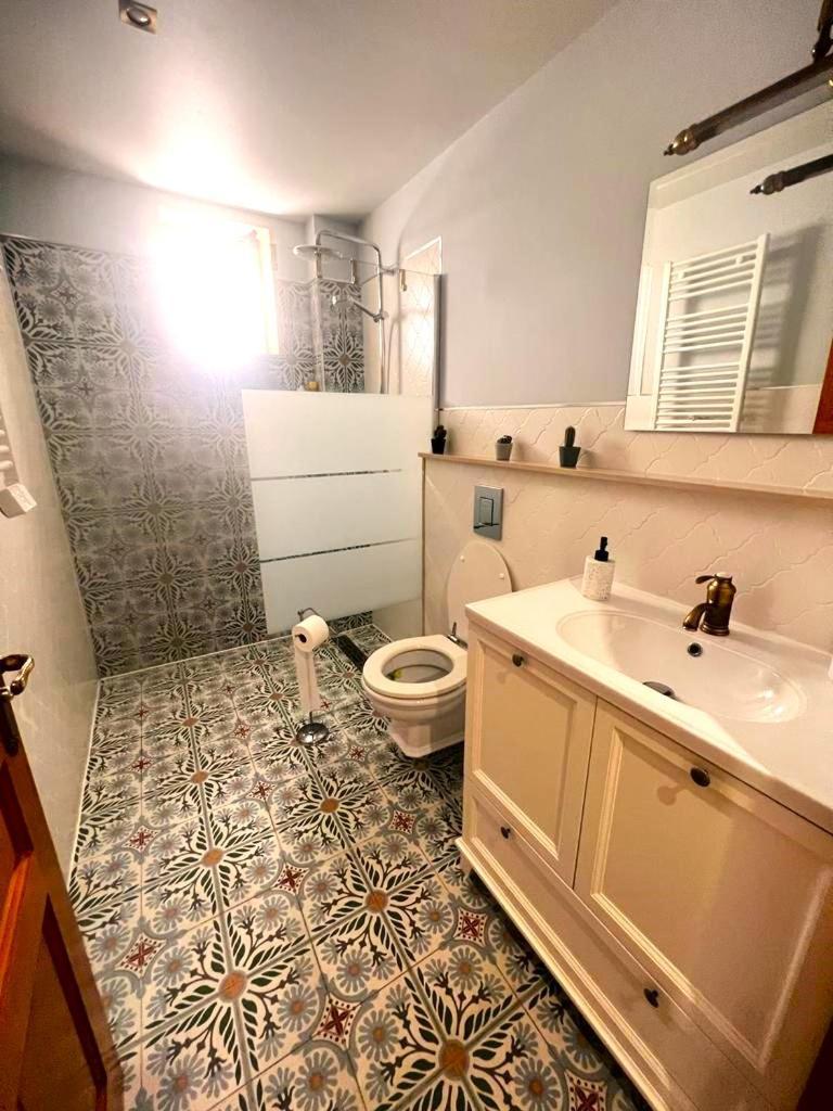 Esmeralda Apartment With Free Private Underground Parking 발렌시아 외부 사진
